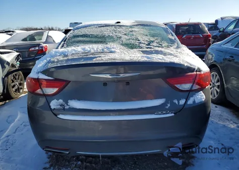 2015 Chrysler 200 C z USA, uszkodzony, nr VIN 1C3CCCCG7FN517374